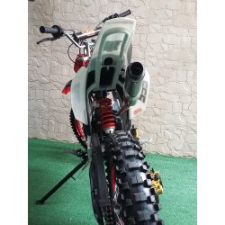 KxD PRO Pit Bike 125cc 17 14
