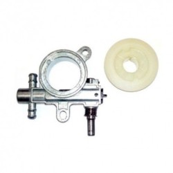 Kit Pompa Olio per Motosega 25CC Ingranaggio Vite Senza Fine Lubrificazione Catena