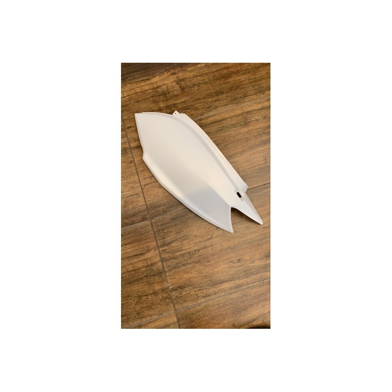 PLASTICA POSTERIORE SINISTRA BIANCA NERA GRIGIA -SCOOTER ELETTRICO SKY II REVENG