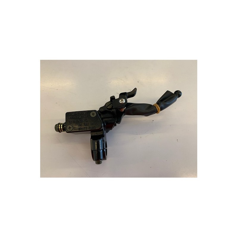 pompa freno destra anteriore completa di leva per quad kayo 110 125
