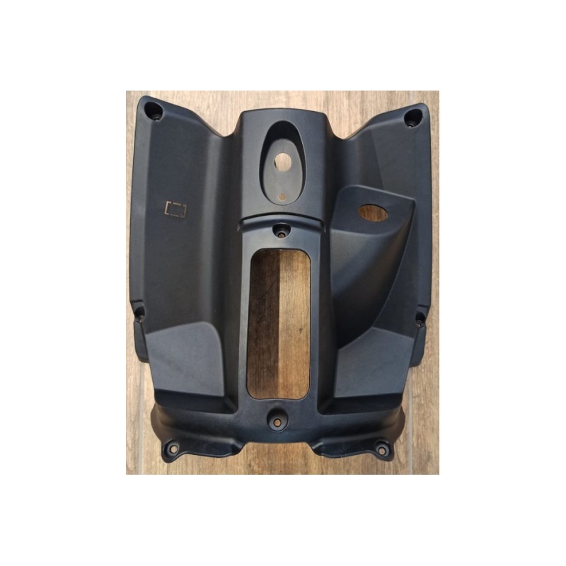 PLASTICA NERA ANTERIORE INTERNA RETRO SCUDO - BICI ELETTRICA SCOOTER SKY II REVENGE
