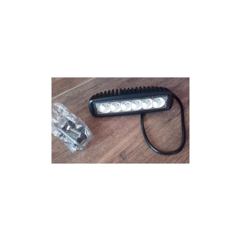 FARO LED 18W slim EPISTAR 12-24V CAMION TRATTORE IP67 ESTERNO