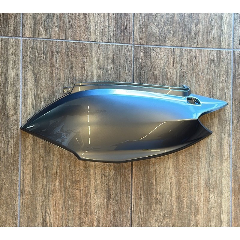 PLASTICA POSTERIORE DESTRA DA SALITI LUCIDA SCOOTER ELETTRICO SKY II REVENGE