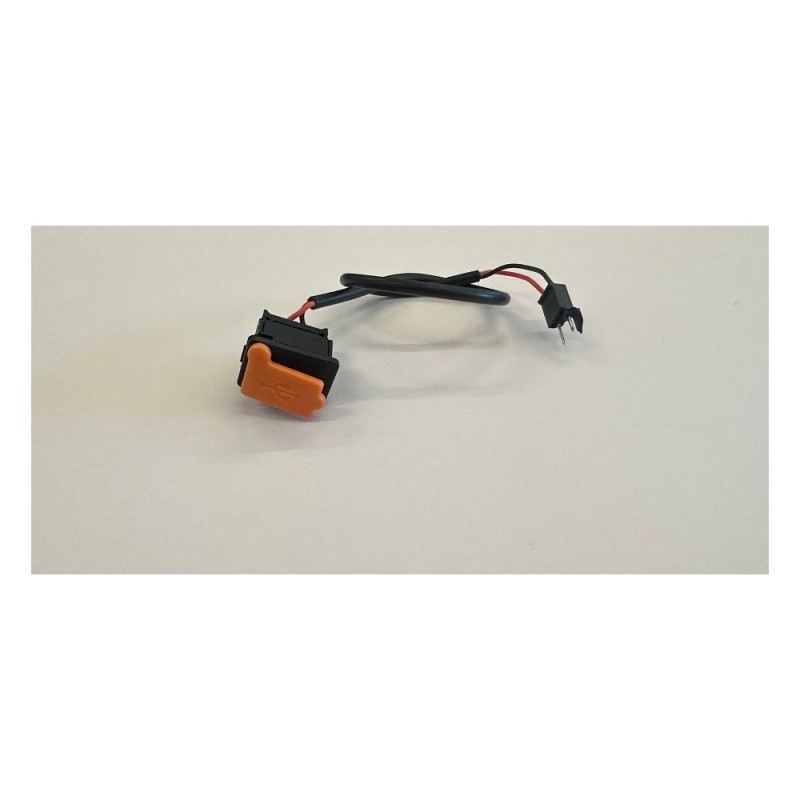 PRESA INGRESSO USB PER SCOOTER SKY II REVENGE MODELLO NEW