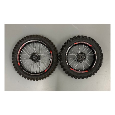 1 COPPIA GOMME CERCHIATE ATTACCO SDG 60/100-14 80/100-12 PERNO 15MM