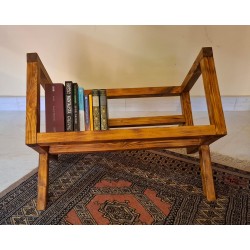 Porta Vinili & Parole – Il Tuo Angolo di Stile in Legno
