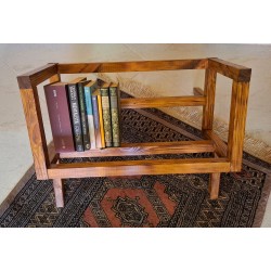 Porta Vinili & Parole – Il Tuo Angolo di Stile in Legno