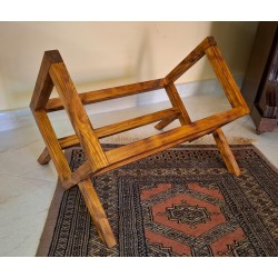 Porta Vinili & Parole – Il Tuo Angolo di Stile in Legno