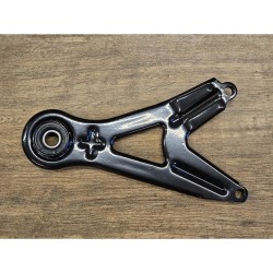 STAFFA BLOCCO MOTORE KAYO A180 180cc TELAIETTO DI SUPPORTO PARTE PIGNONE